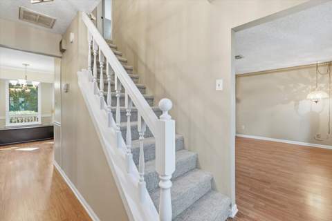4489 Foxcroft Drive, Tallahassee FL - photo 6 of 47
