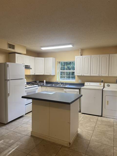 1328 Nylic Street, Tallahassee FL - photo 10 of 14
