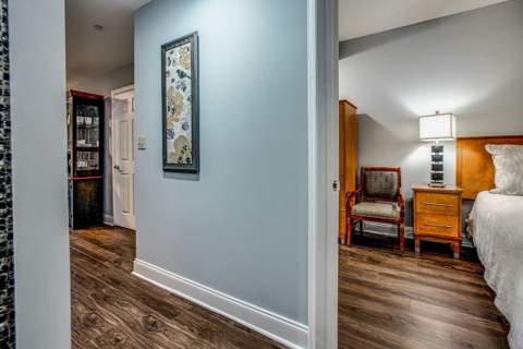 215 W College Avenue Unit 711, Tallahassee FL - photo 10 of 17