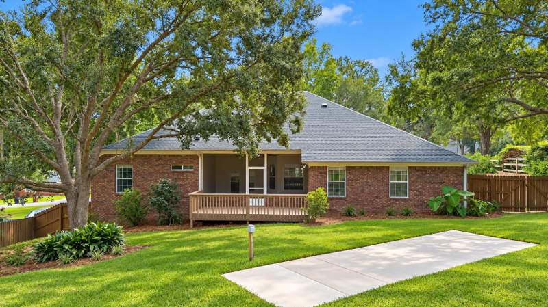 4 bedroom Detached at 6904 Spicewood Lane, Summerbrooke, Tallahassee — photo 2