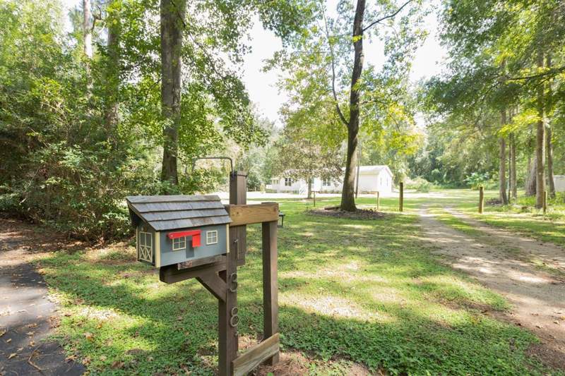 4 bedroom Detached at 1381 Yearling Trail, Buck Lake Woods Unrecorded, Tallahassee — photo 2