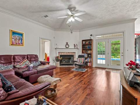 214 Meadow Ridge Drive, Tallahassee FL - photo 8 of 47