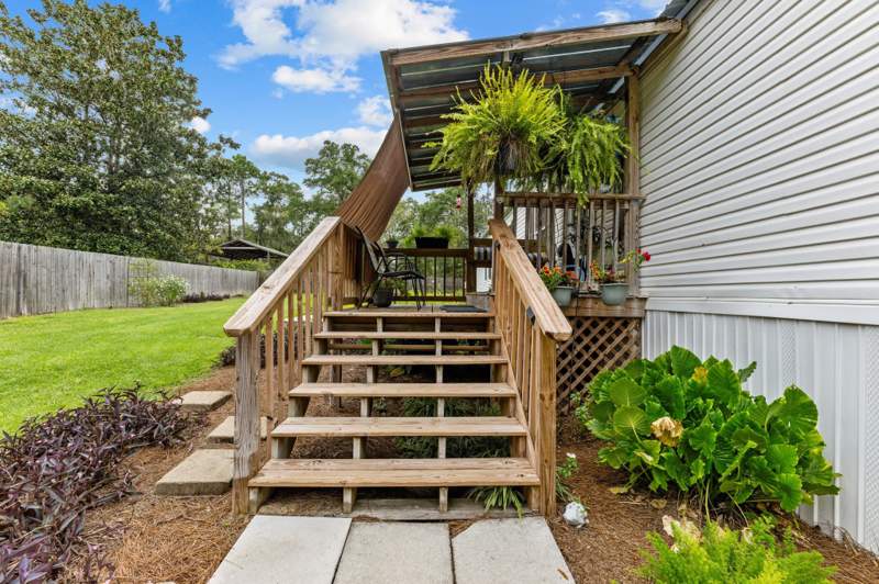3 bedroom ManufacturedHome at 16856 Aqua Lane, Tallahassee, Tallahassee — photo 4