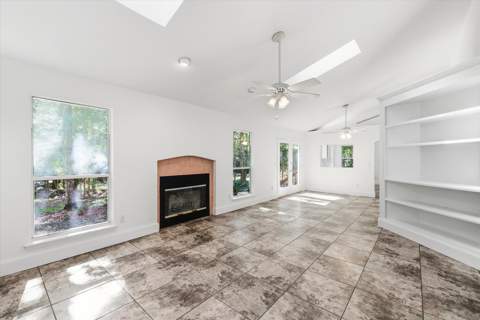 4504 Louvinia Drive, Tallahassee FL - photo 12 of 50