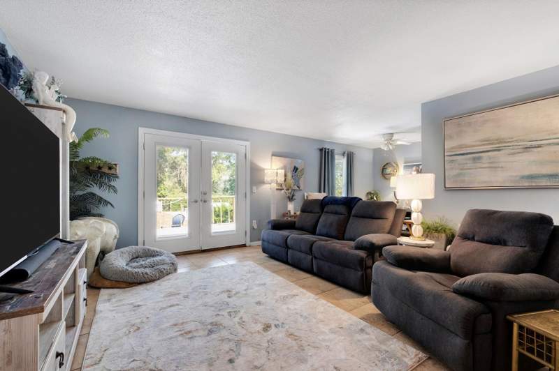 4 bedroom Detached at 1320 Woodgate Way, Woodgate, Tallahassee — photo 4