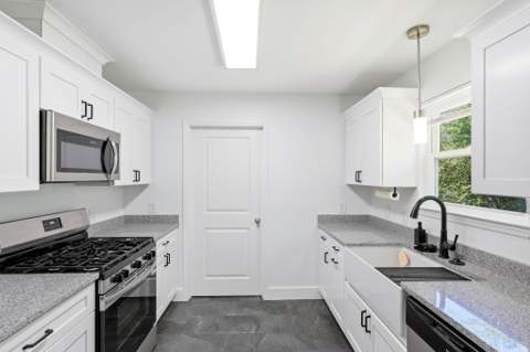 2537 Pennlyn Drive, Tallahassee FL - photo 10 of 37