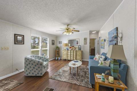1201 NE Central Avenue, Steinhatchee FL - photo 9 of 58