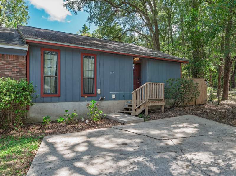 2 bedroom Townhouse at 1817 Meriadoc Road, Tharpe Street Village, Tallahassee — photo 2