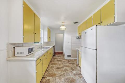2203 Pontiac Drive, Tallahassee FL - photo 13 of 42