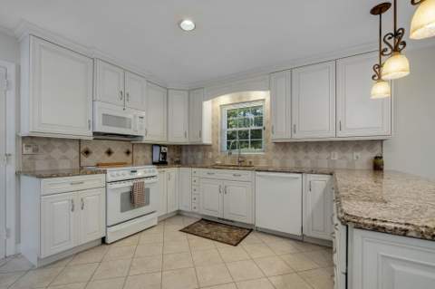 1308 Leewood Drive, Tallahassee FL - photo 19 of 70