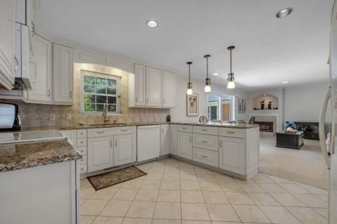 1308 Leewood Drive, Tallahassee FL - photo 23 of 70