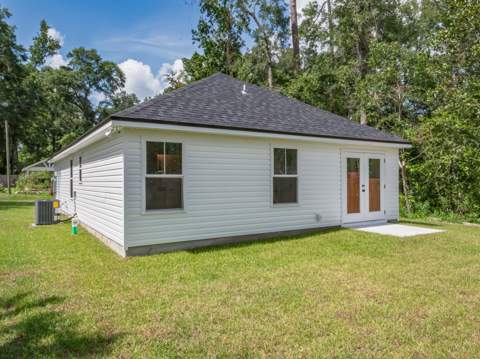 112 Maido Street, Crawfordville FL - photo 7 of 40