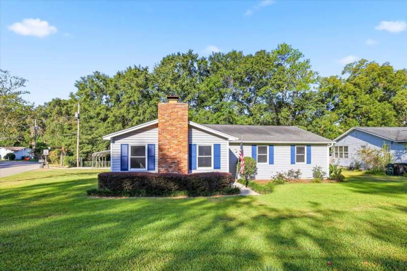 3 bedroom Detached at 2629 Vassar Road, Arbor Hill, Tallahassee — photo 3