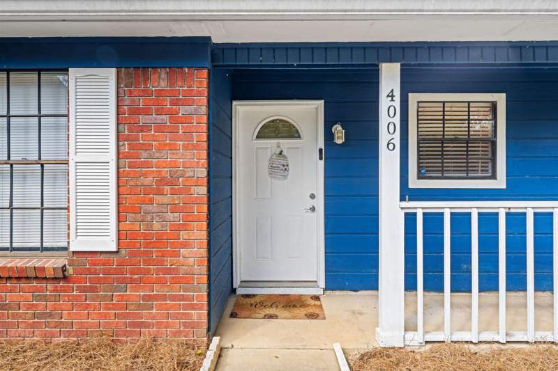 2 bedroom Detached at 4006 Breezee Court, Jackson Oaks, Tallahassee — photo 2