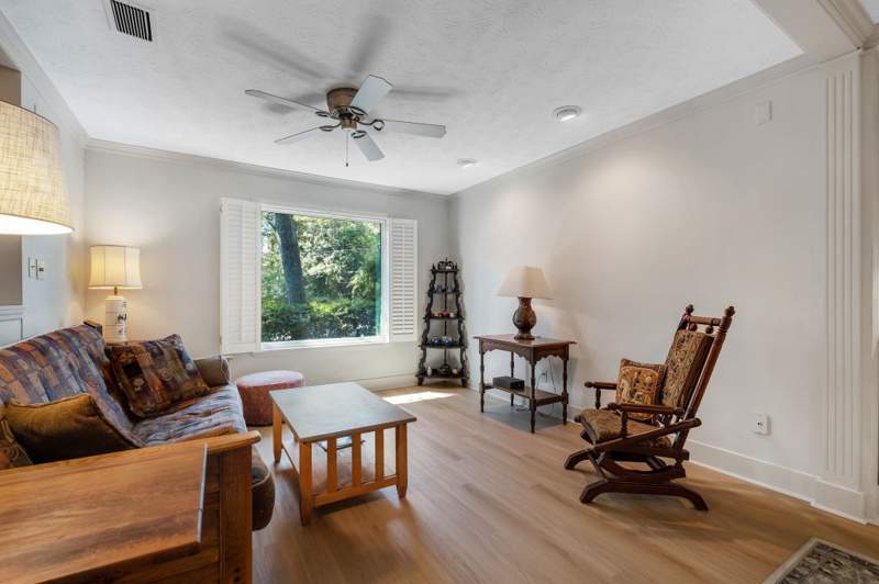 4 bedroom Detached at 2017 Ted Hines Drive, Melody Hills, Tallahassee — photo 3