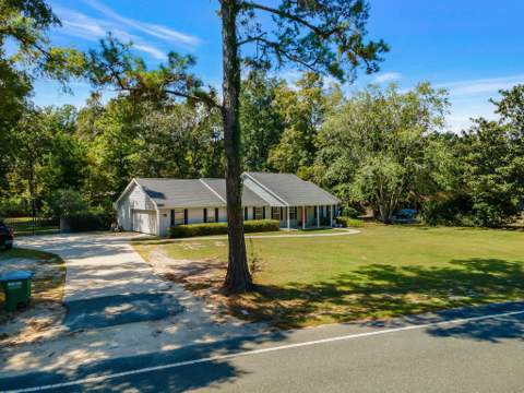 754 Rehwinkel Road, Crawfordville FL - photo 6 of 47