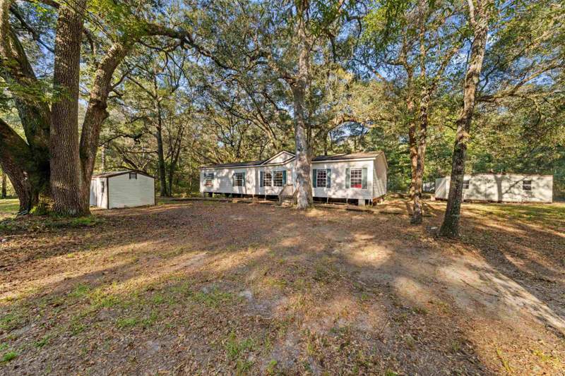 3 bedroom ManufacturedHome at 340 Saint Angelo Rd Road, Turkey Run, Tallahassee — photo 3