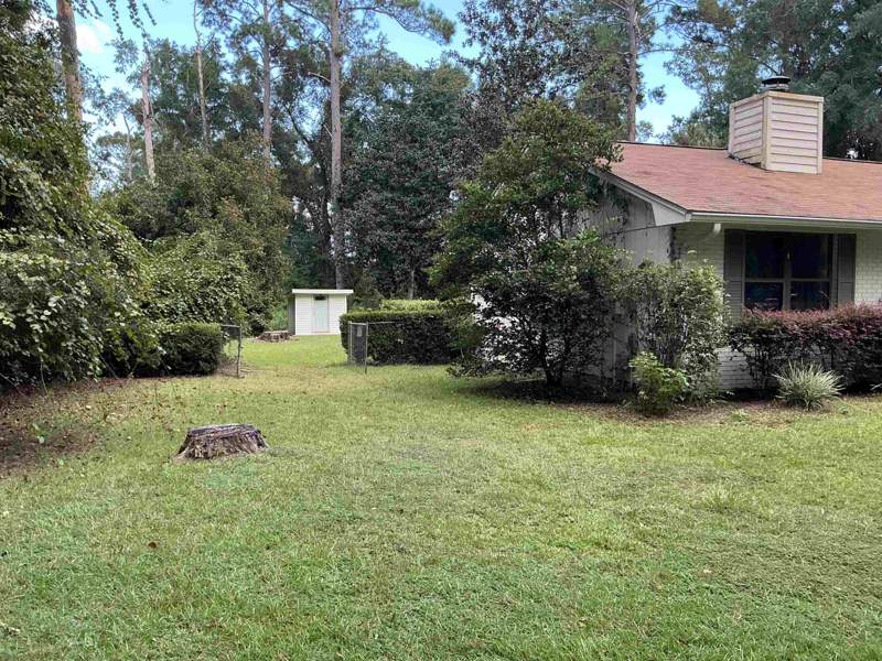 4 bedroom Detached at 2435 Augustine Court, St Augustine Woods, Tallahassee — photo 4