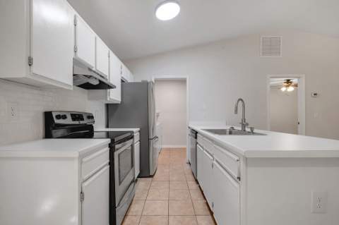 903 Brave Trail, Tallahassee FL - photo 6 of 24