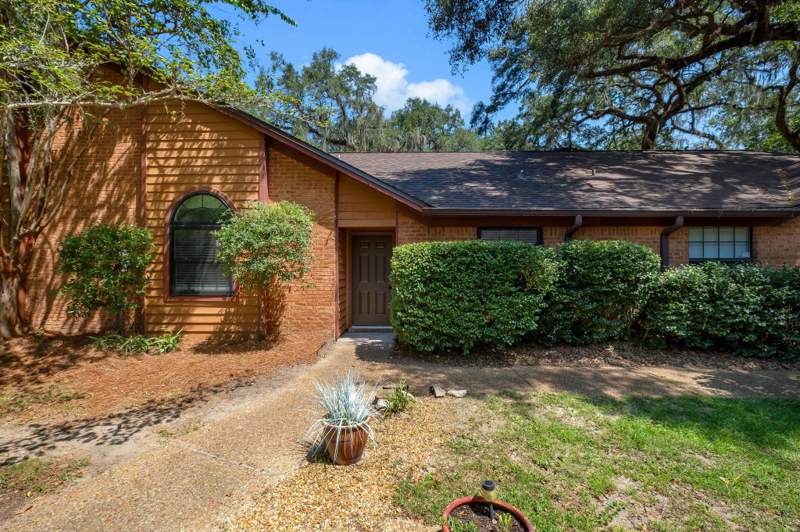 2 bedroom Townhouse at 4439 Stratfordshire Court, Kinsail, Tallahassee — photo 3