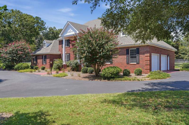 5 bedroom Detached at 4084 Fairhill Way, Chemonie Trace, Tallahassee — photo 5