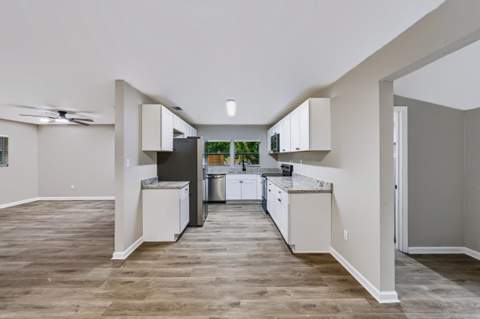 2128 Oxford Road, Tallahassee FL - photo 8 of 35