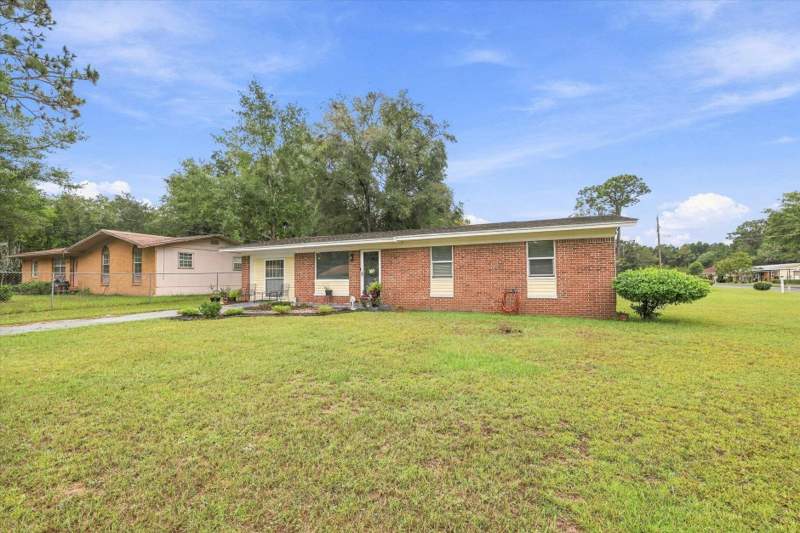 2 bedroom Detached at 1013 Bob White Drive, Sherwood Park, Tallahassee — photo 5