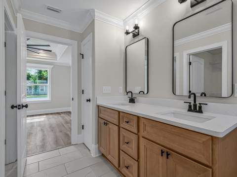 8 Crestwood Drive, Crawfordville FL - photo 15 of 39