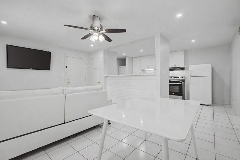 2 bedroom Condominium at 2203 W Penscacola Street, Plantation Condominiums, Tallahassee — photo 4