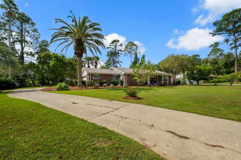3 bedroom Detached at 1239 Camellia Drive, Woodland Drives, Tallahassee — photo 4