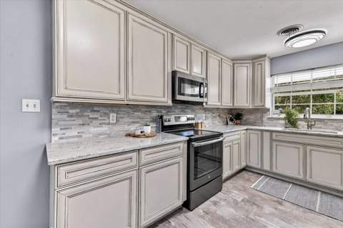 1914 Brown Street, Tallahassee FL - photo 13 of 65