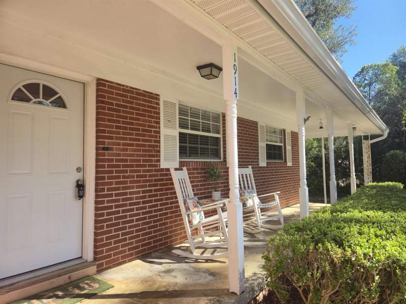 4 bedroom Detached at 1914 Brown Street, Miccosukee Hills, Tallahassee — photo 2