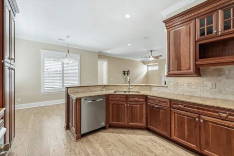 1466 Mitchell Avenue, Tallahassee FL - photo 14 of 70