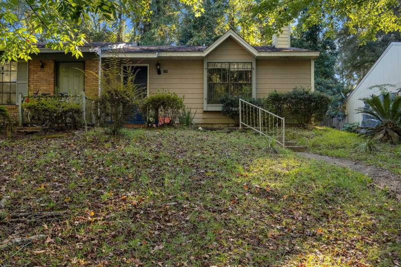 2 bedroom Townhouse at 171 Whetherbine Way, Breckenridge on Park, Tallahassee — photo 2