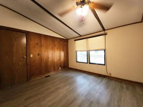 2168 Massachusetts Avenue, Carrabelle FL - photo 16 of 45