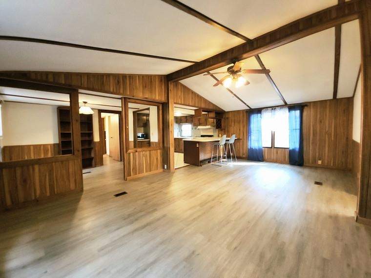 3 bedroom ManufacturedHome at 2168 Massachusetts Avenue, Lanark Beach, Carrabelle — photo 5