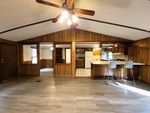 2168 Massachusetts Avenue, Carrabelle FL - photo 6 of 45