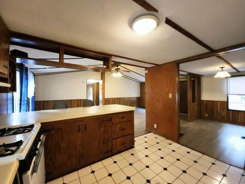 2168 Massachusetts Avenue, Carrabelle FL - photo 9 of 45
