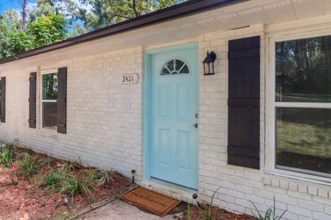 2421 Lola Drive, Tallahassee FL - photo 7 of 42