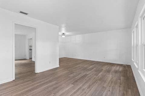 2421 Lola Drive, Tallahassee FL - photo 9 of 42