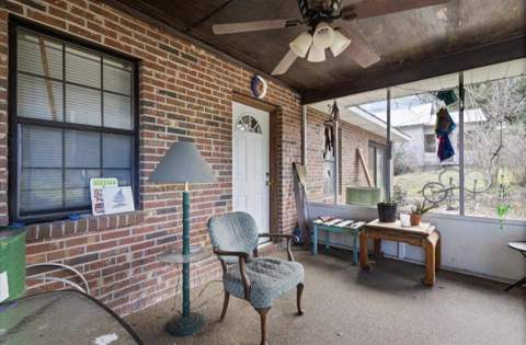 213 SW Valentine Avenue, Madison FL - photo 12 of 50