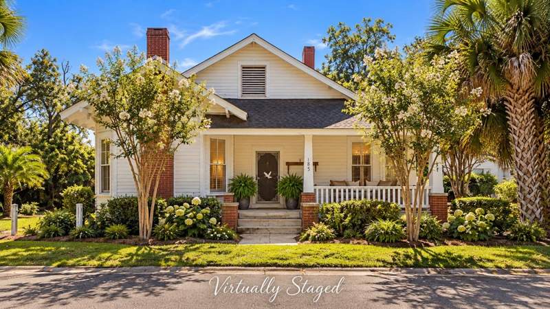 3 bedroom Detached at 185 W Walnut Street, Original Plan of Monticello, Monticello — photo 2