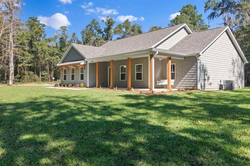 3 bedroom Detached at 2740 Parramore Shores Road, Parramore's Lake Estates, Tallahassee — photo 3
