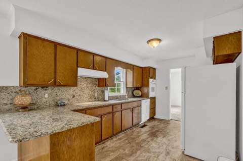 324 NE Fraleigh Drive, Madison FL - photo 20 of 68
