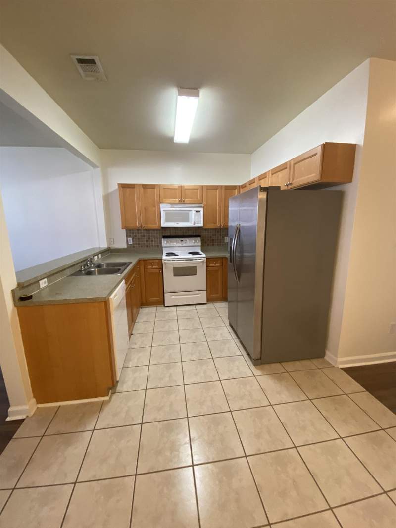 3 bedroom Condominium at 2014 Midyette Road, Brookwood Trace, Tallahassee — photo 5