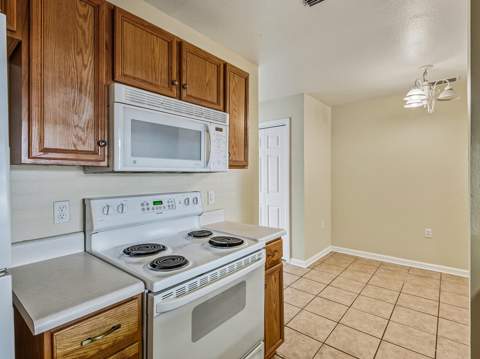 2738 W Tharpe Streets, Tallahassee FL - photo 11 of 45