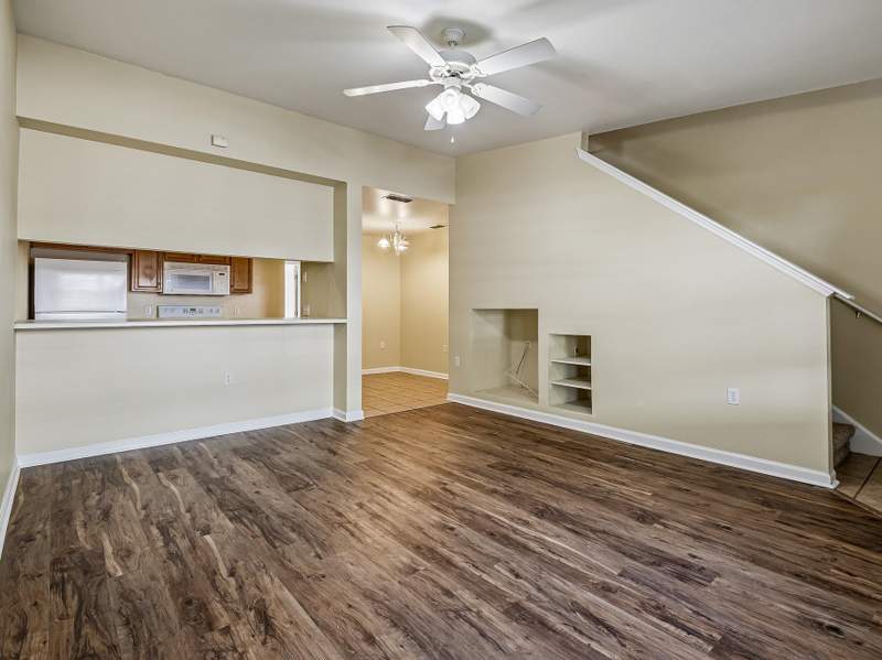 3 bedroom Condominium at 2738 W Tharpe Streets, Savannah Crossing, Tallahassee — photo 4