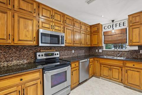 3091 Shamrock N Street, Tallahassee FL - photo 9 of 30