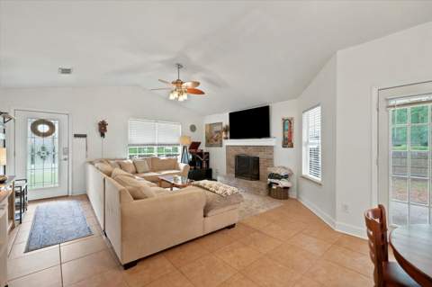 4545 Wesley Drive, Tallahassee FL - photo 15 of 49