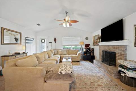 4545 Wesley Drive, Tallahassee FL - photo 18 of 49